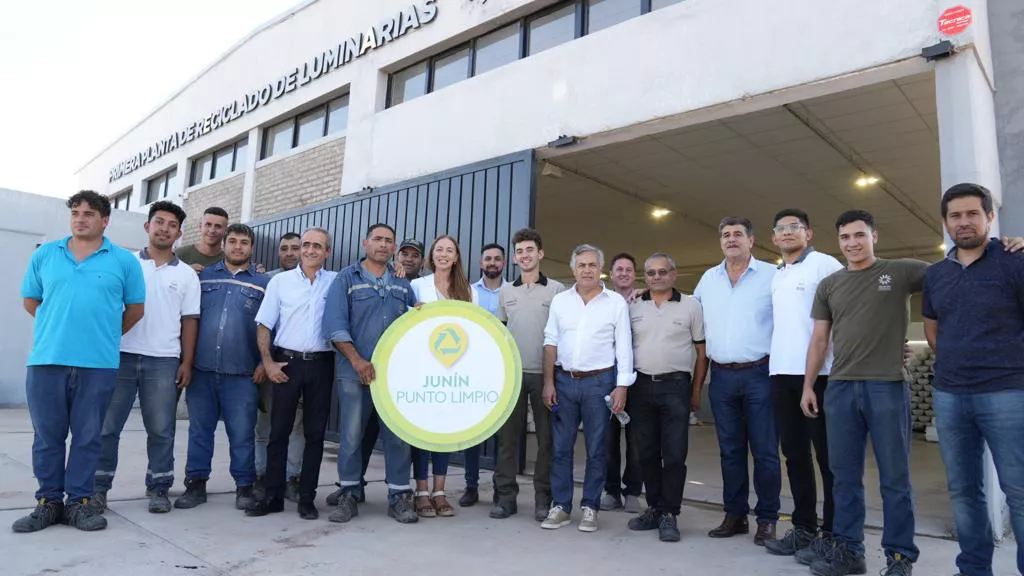 WhatsApp Image 2023-03-17 at 07.04.05 (15)