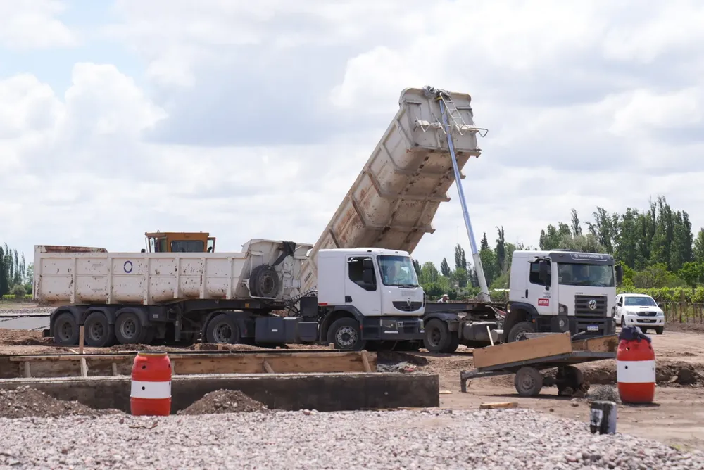 WhatsApp Image 2023-10-23 at 13.15.35 (3)