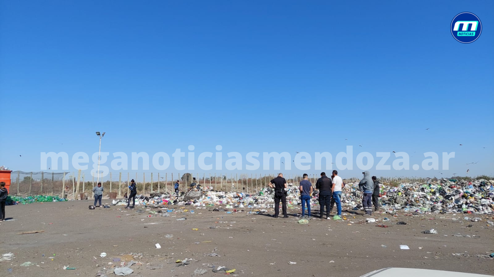 basural policía (1)