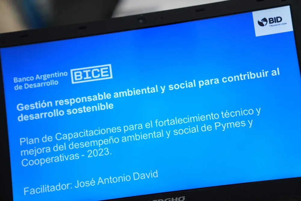 WhatsApp Image 2023-11-29 at 12.45.53 (6)