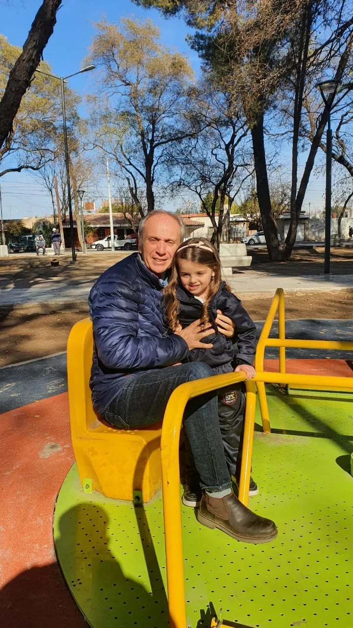 356882561_587307506923503_1330918246495169652_n