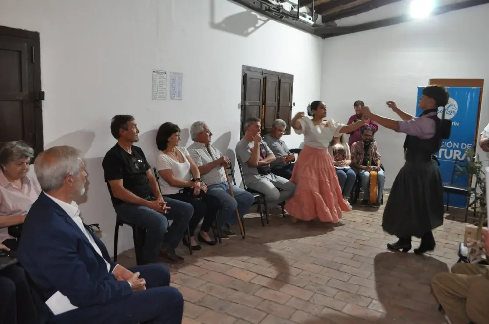 WhatsApp Image 2023-10-28 at 09.49.01