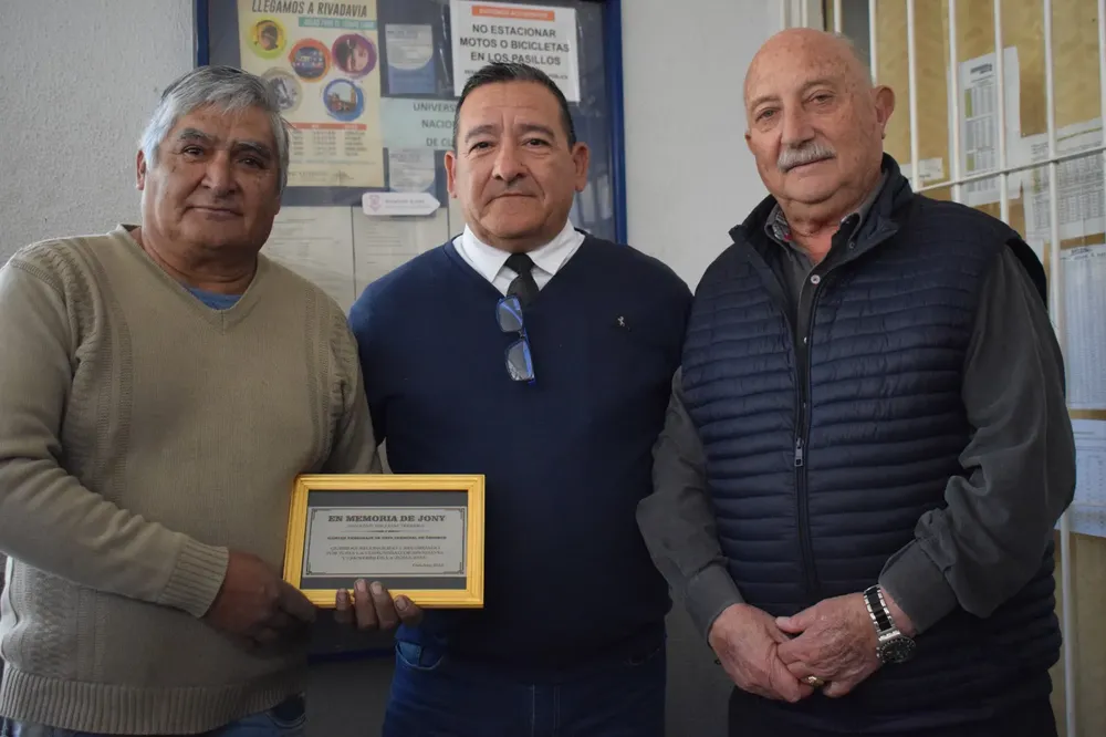 4d19a2a9-d075-42cb-9280-b5d573c49048