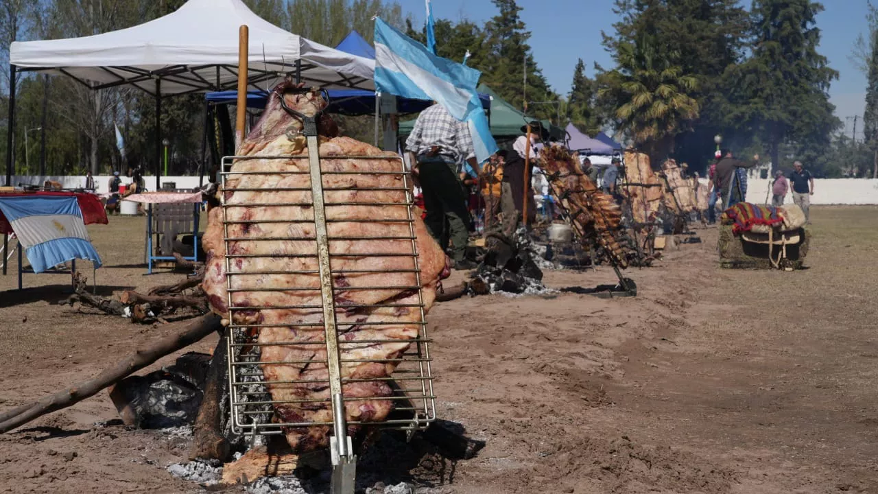 326920932_713479427009498_180601442430978947_n