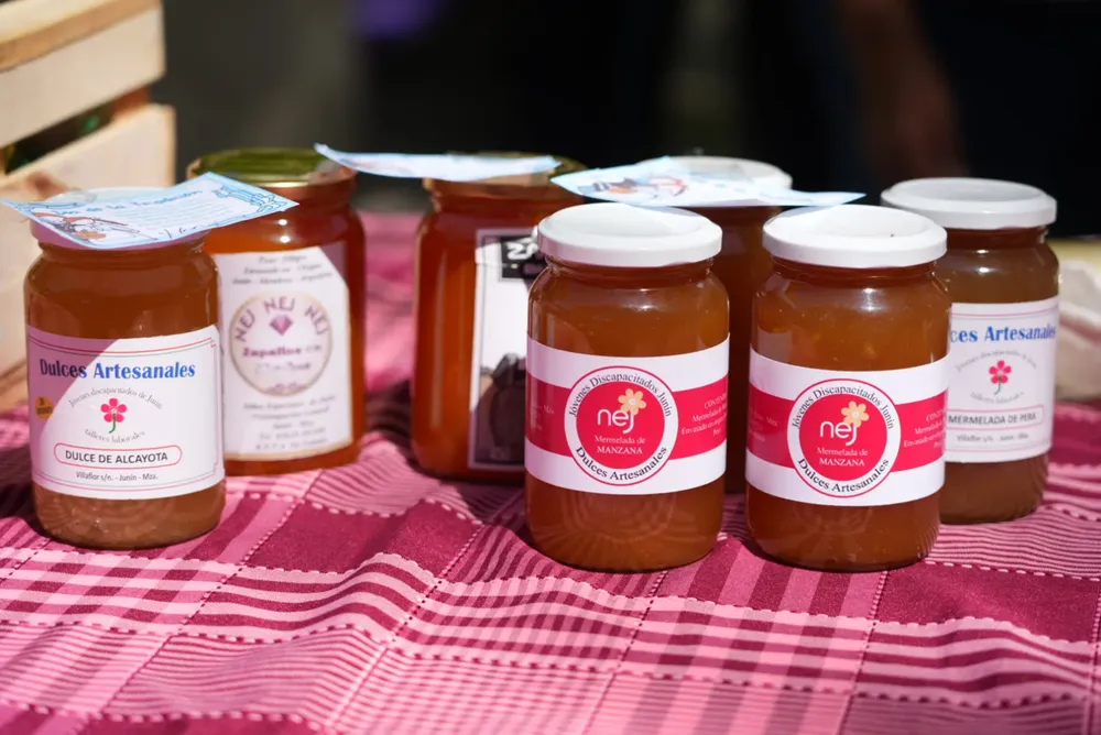 4e99c333-9cec-4348-b597-1a903f393b0c