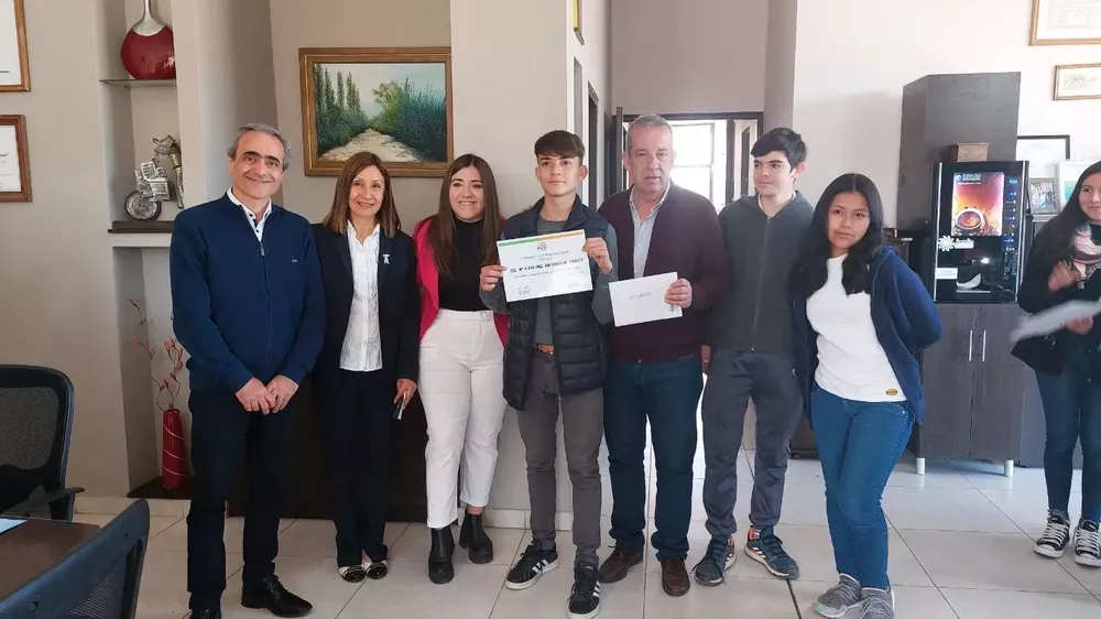 306906876_1787178921619472_204093998573543696_n