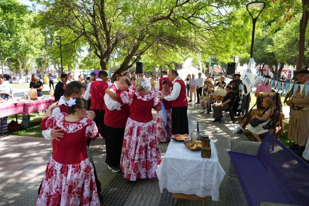 79015a59-f3b7-4320-8634-4f2011266d9f