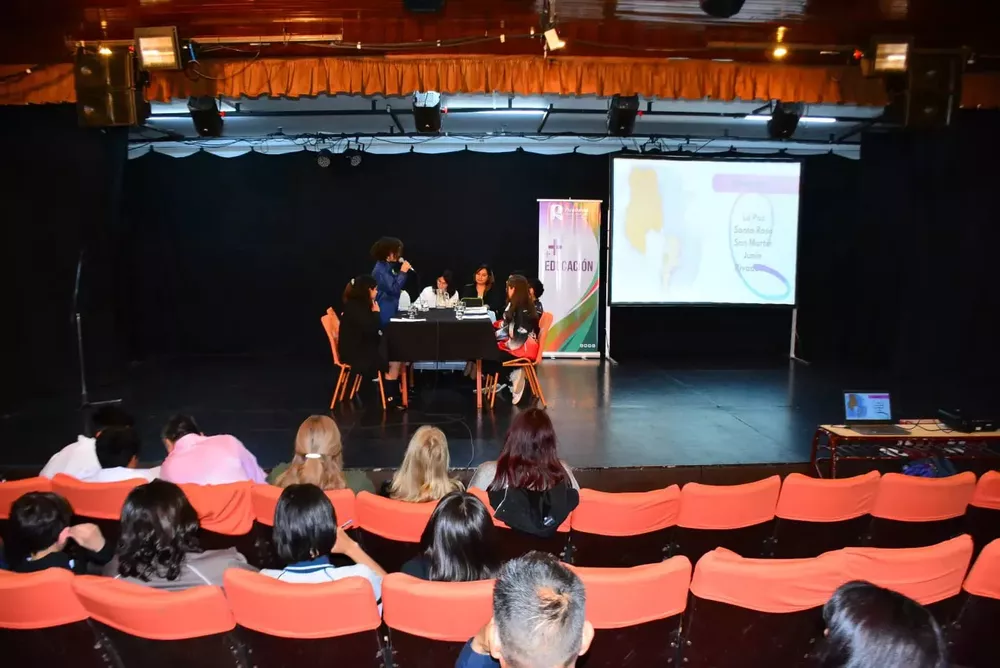 96743e26-f4de-476c-bed3-4a581dadd4e9