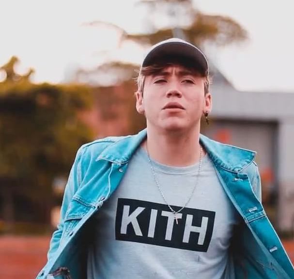 24327655_1495038533898913_6382204282392805376_n-607x576