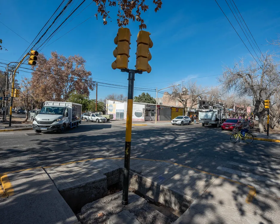 Semaforos Nuevos y viejos arreglados-3700