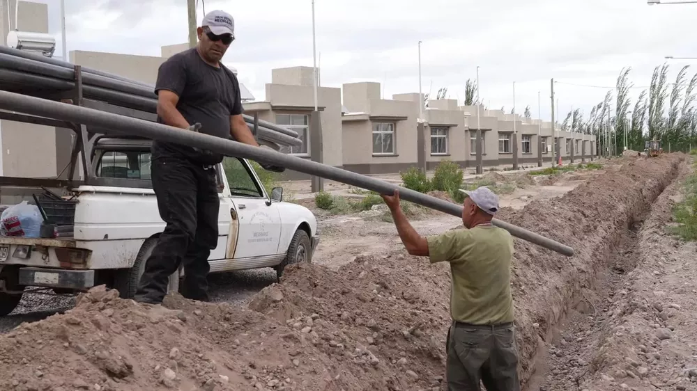 f7992013-2628-43f2-a913-a8211056a2f1