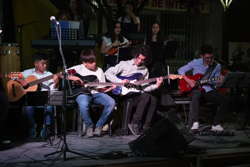 WhatsApp Image 2023-11-06 at 08.59.19 (1)