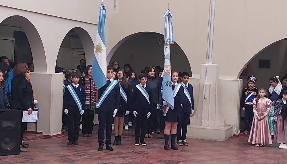 WhatsApp Image 2024-11-20 at 08.24.47