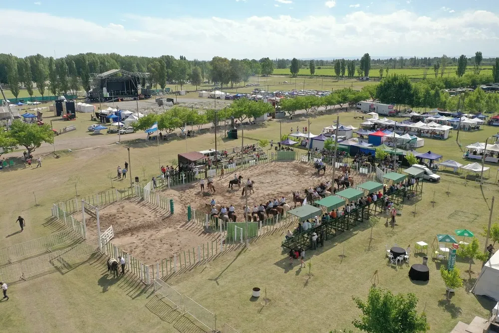 466398916_973971588094791_8520221553206494961_n