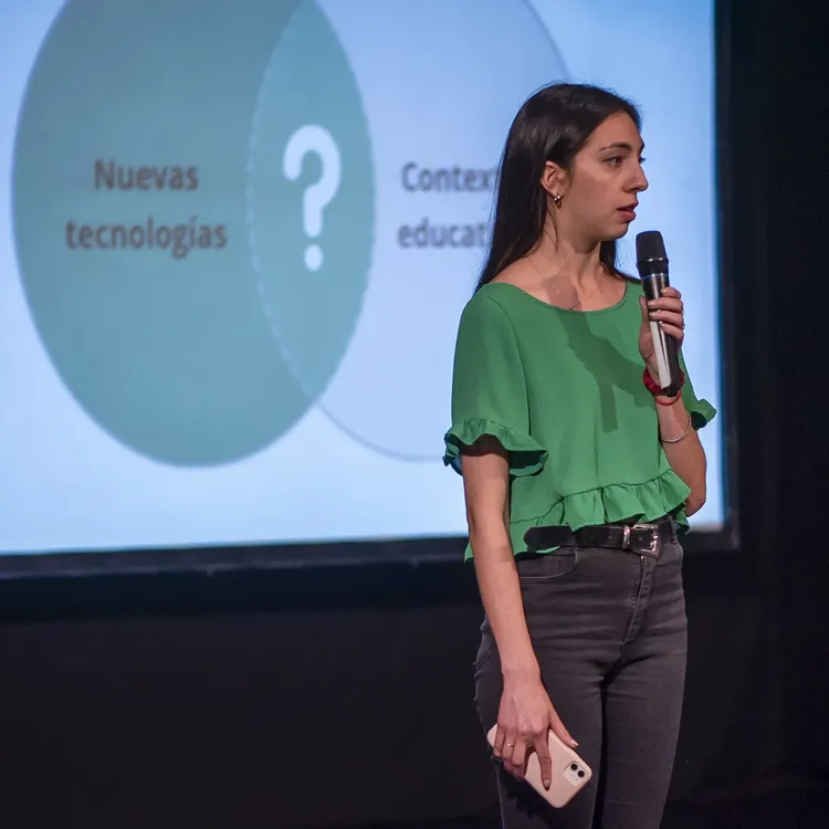 La IA para docentes en el Bianchi-0054