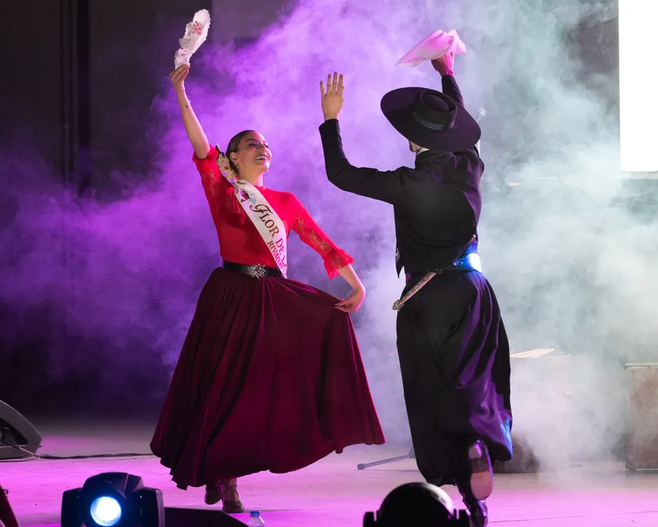 Peña Real solidaria en el anfiteatro-8001