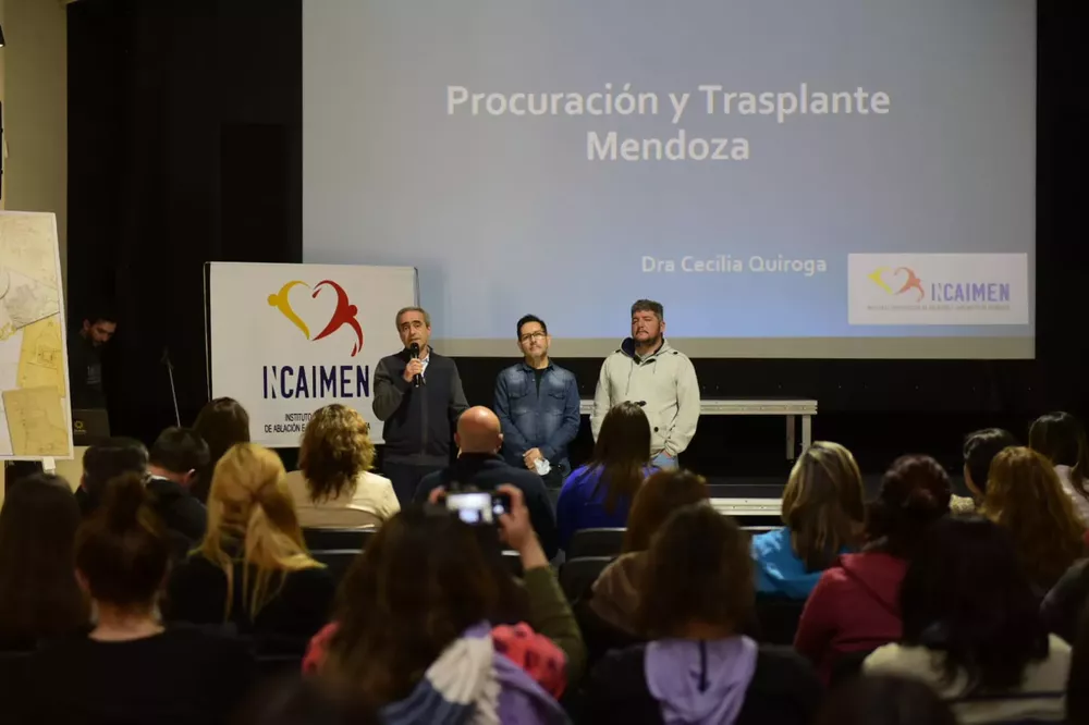 302549195_1769210270083004_9188005939680787151_n