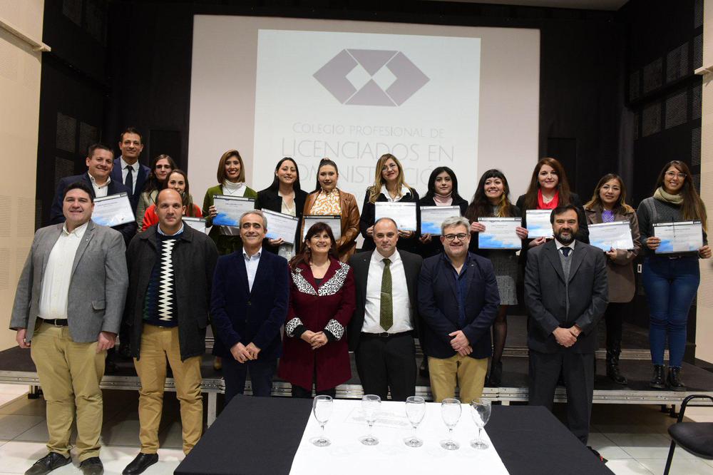 289718305_1722364211434277_7133647076948291054_n