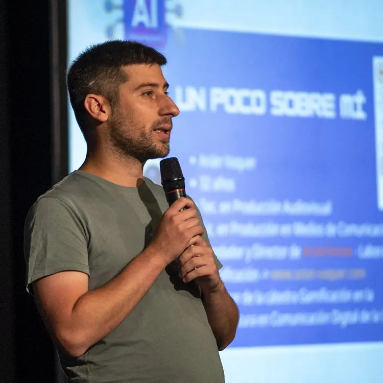 La IA para docentes en el Bianchi-0183