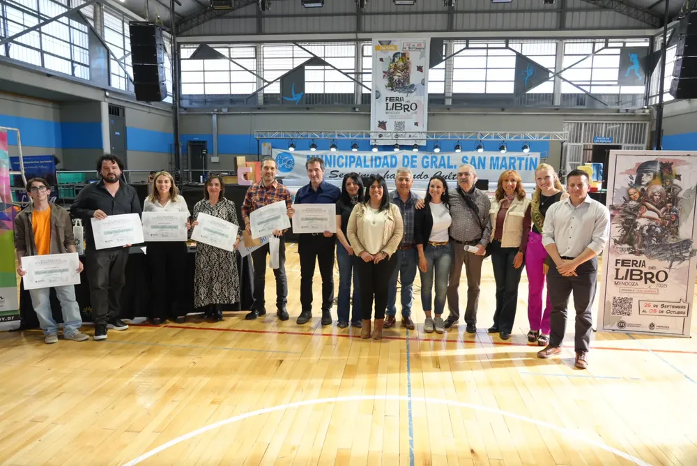 Junin-participo-en-la-Feria-del-Libro-de-Mendoza-2025-24