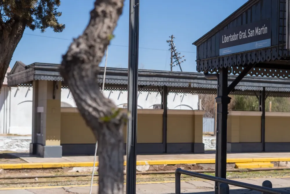 Estacion-de-tren-2048x1365