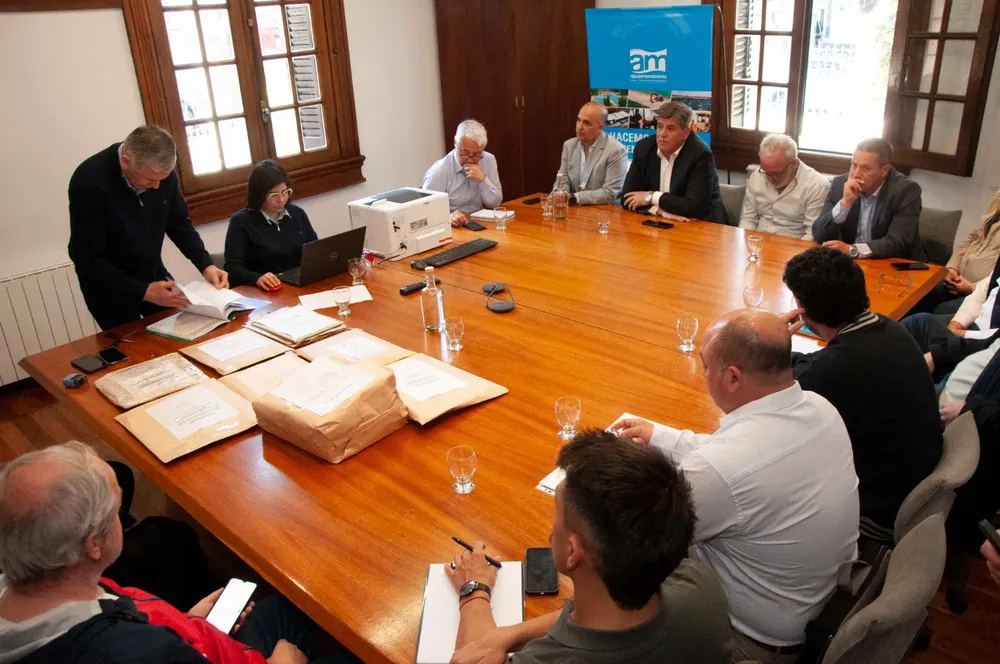 WhatsApp Image 2025-09-12 at 11.56.47 (2)