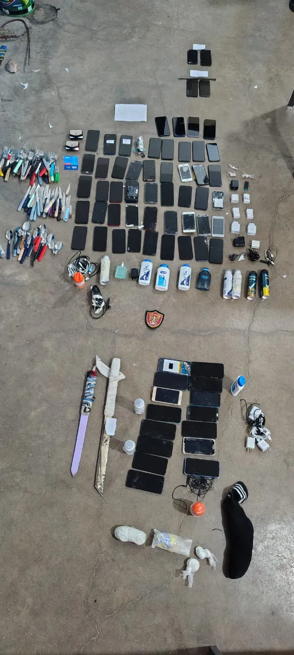 5db14efc-9b16-401e-8261-ec04dfd23a17