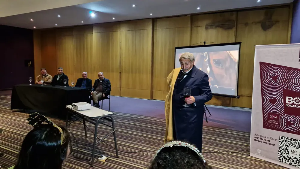 WhatsApp Image 2025-08-01 at 21.21.00