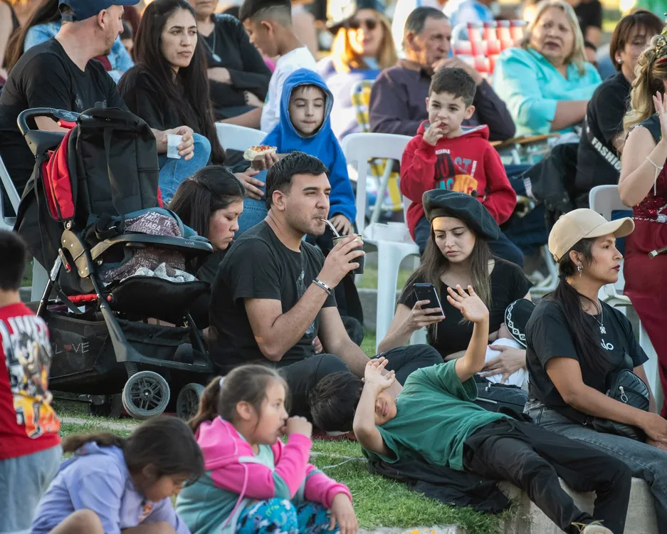 Peña Real solidaria en el anfiteatro-7651