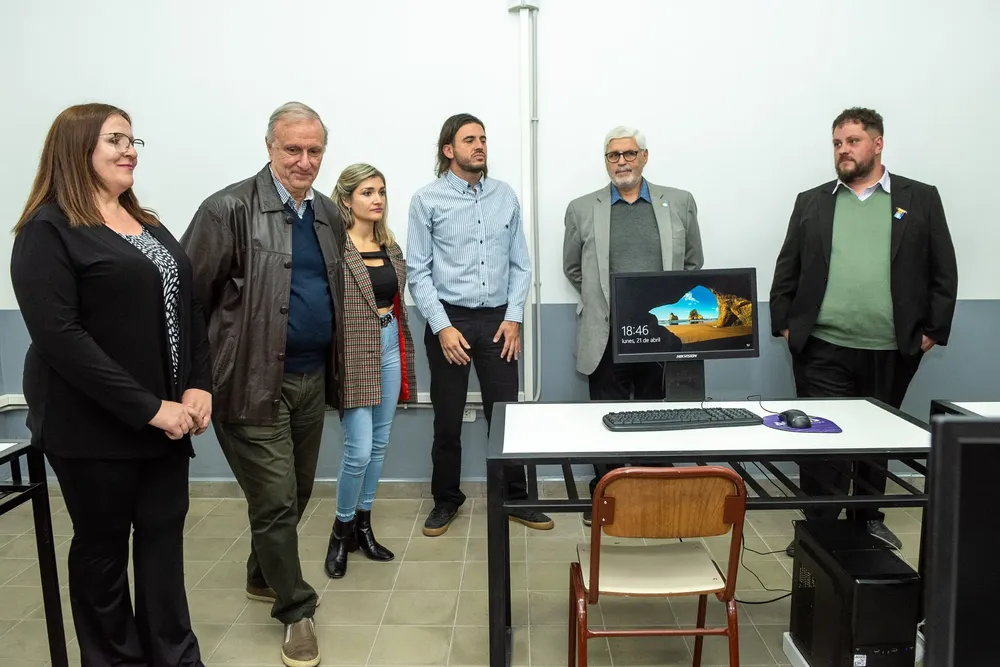 491967074_1182604303906428_7205509248843019105_n