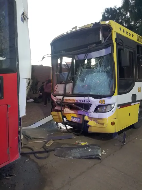 choque-dos-micros3jpg