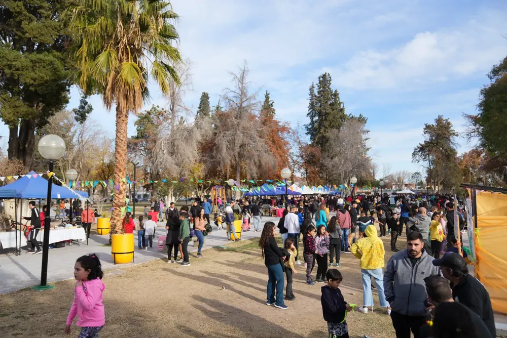 448173042_863923679099583_1821296706034180914_n