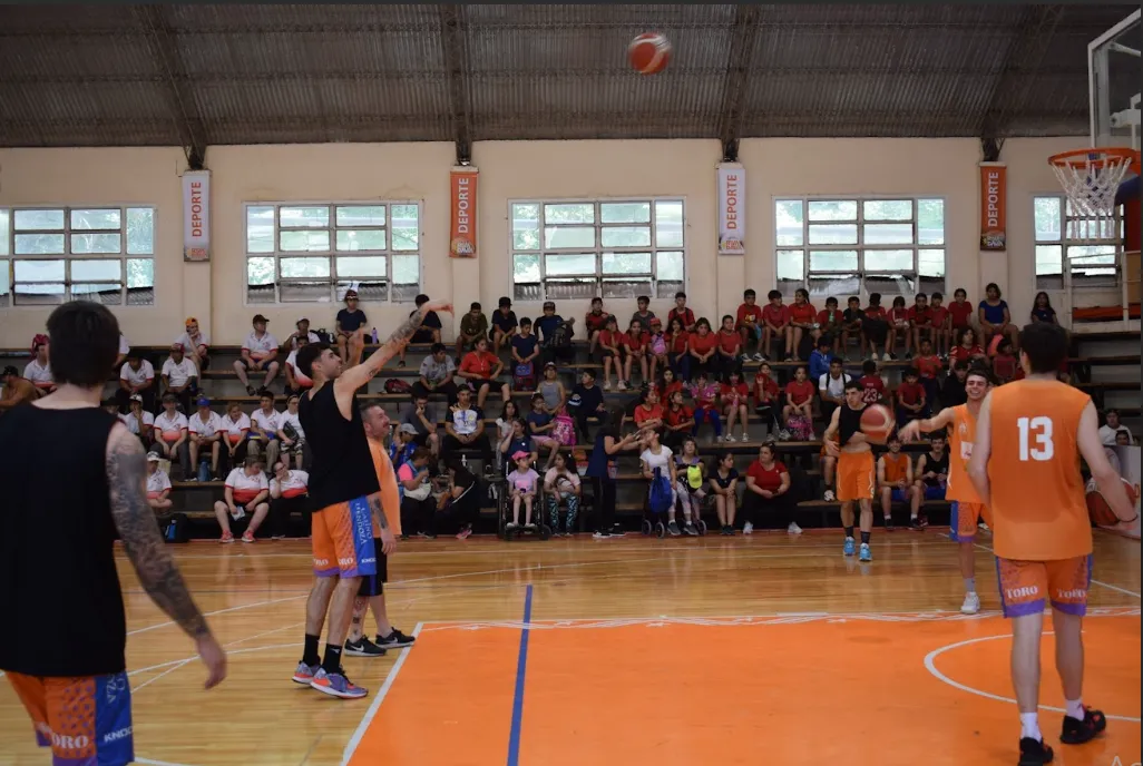 Captura de pantalla 2024-11-04 203036