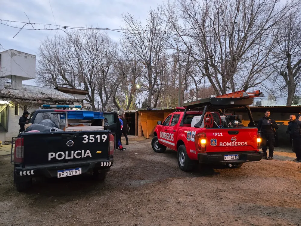 233fa368-239e-40b9-9bb5-c7c6a6ddc08e