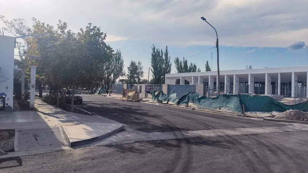 485385041_982172344103682_965244374110724040_n