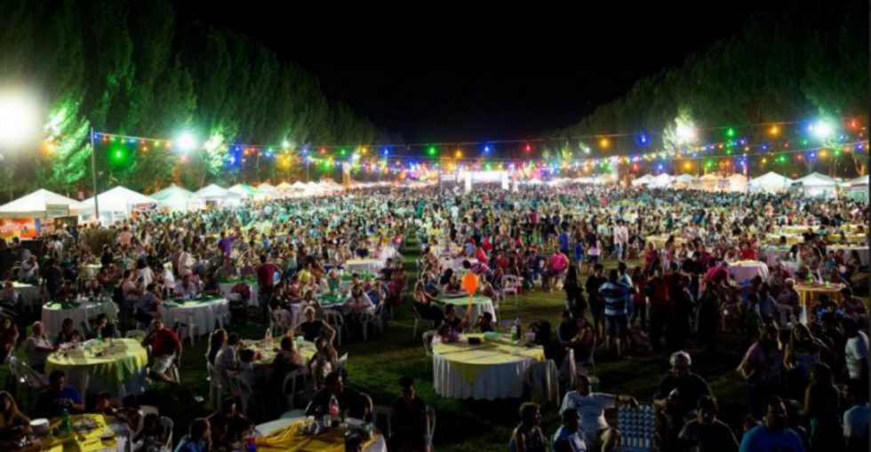 VENDIMIAS-DISTRITALES-VENDIMIA-DEPARTAMENTAL-Y-ENCUENTRO-DE-LAS-NACIONES-I-7-980x509