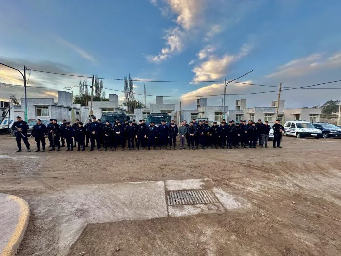 WhatsApp-Image-2025-08-01-at-08.19.13-1-700x525