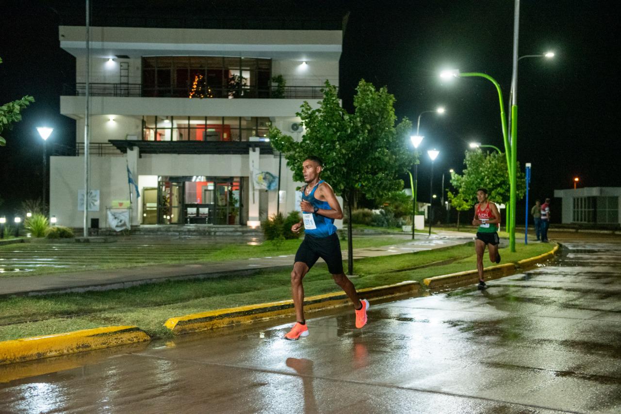 EN JMARATÓN NOCTURNA JUNÍN