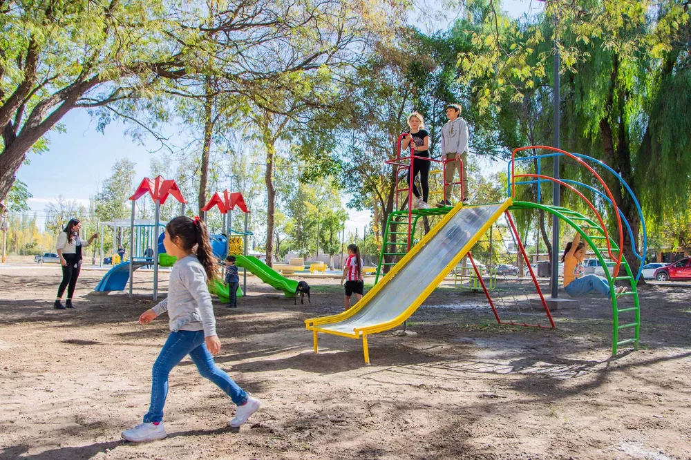 345070769_616438937199119_4343300443835263928_n