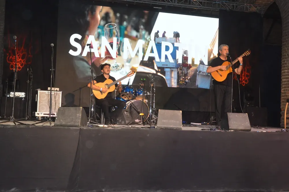 WhatsApp Image 2025-03-01 at 10.30.13 (3)