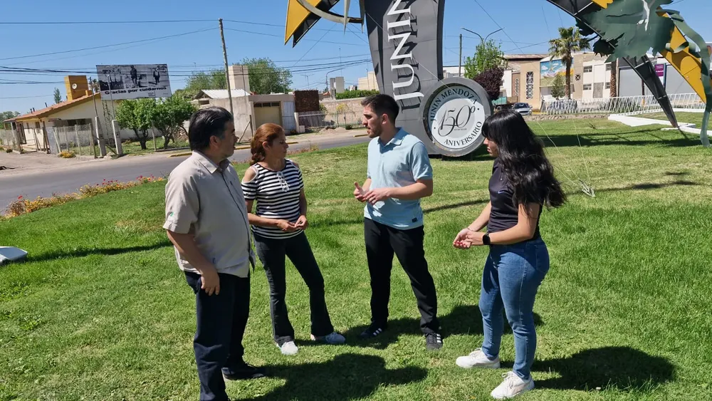 WhatsApp Image 2025-10-07 at 08.32.42 (1)